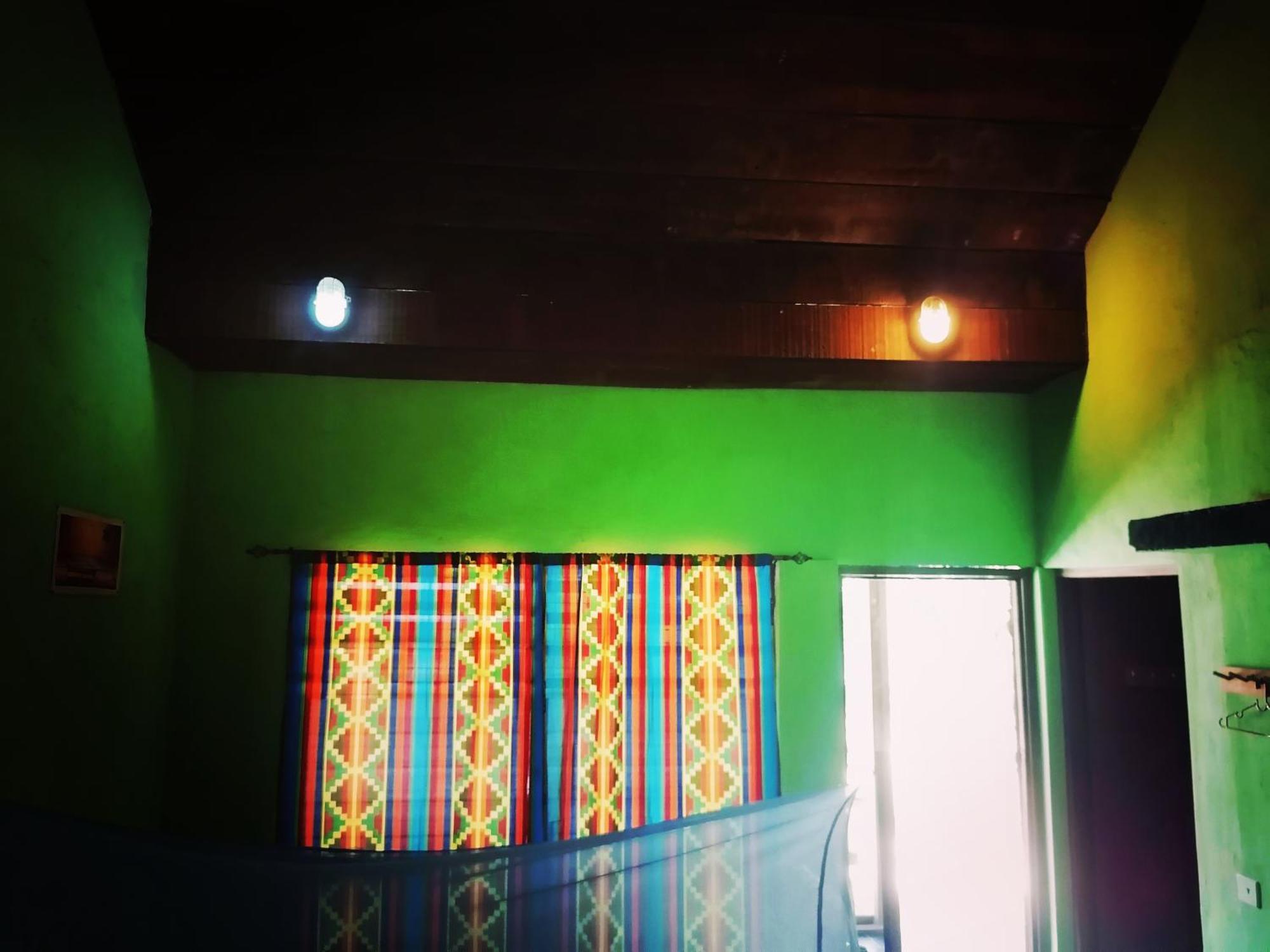 Scorpion Hill Lodge Busua Номер фото
