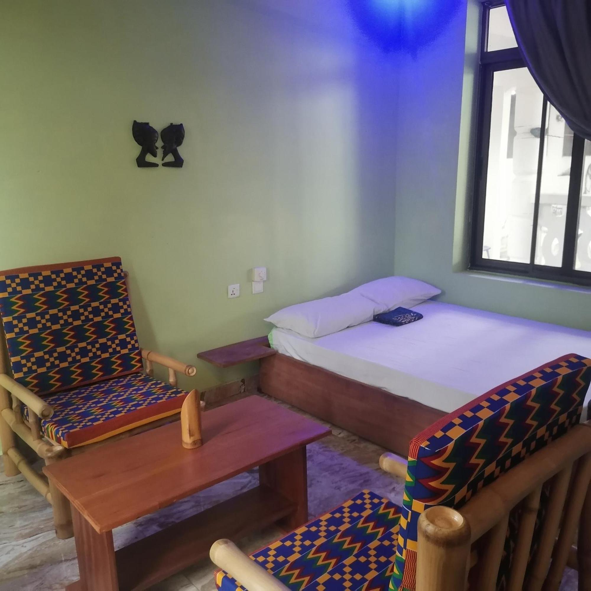 Scorpion Hill Lodge Busua Номер фото