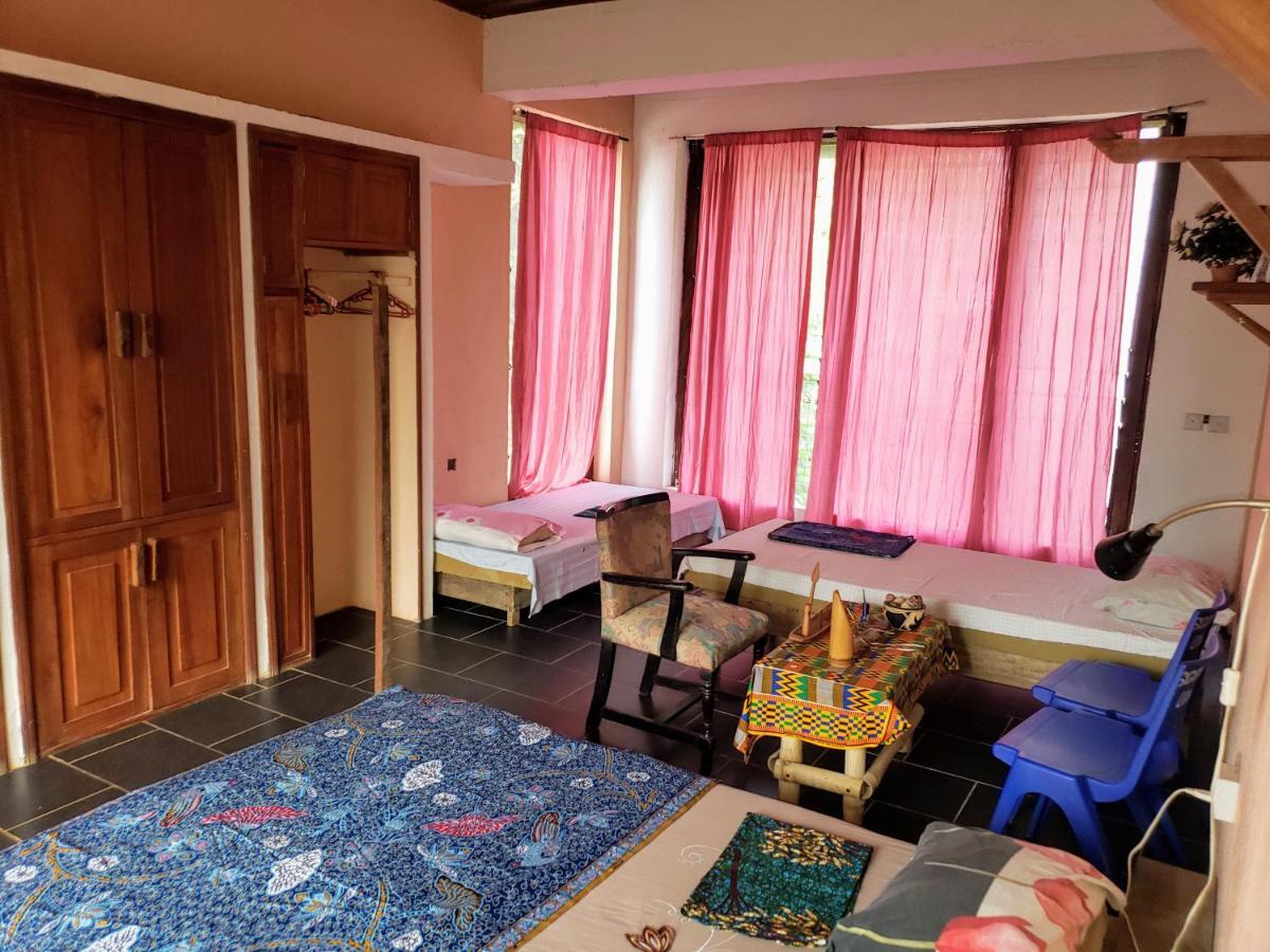 Scorpion Hill Lodge Busua Екстер'єр фото